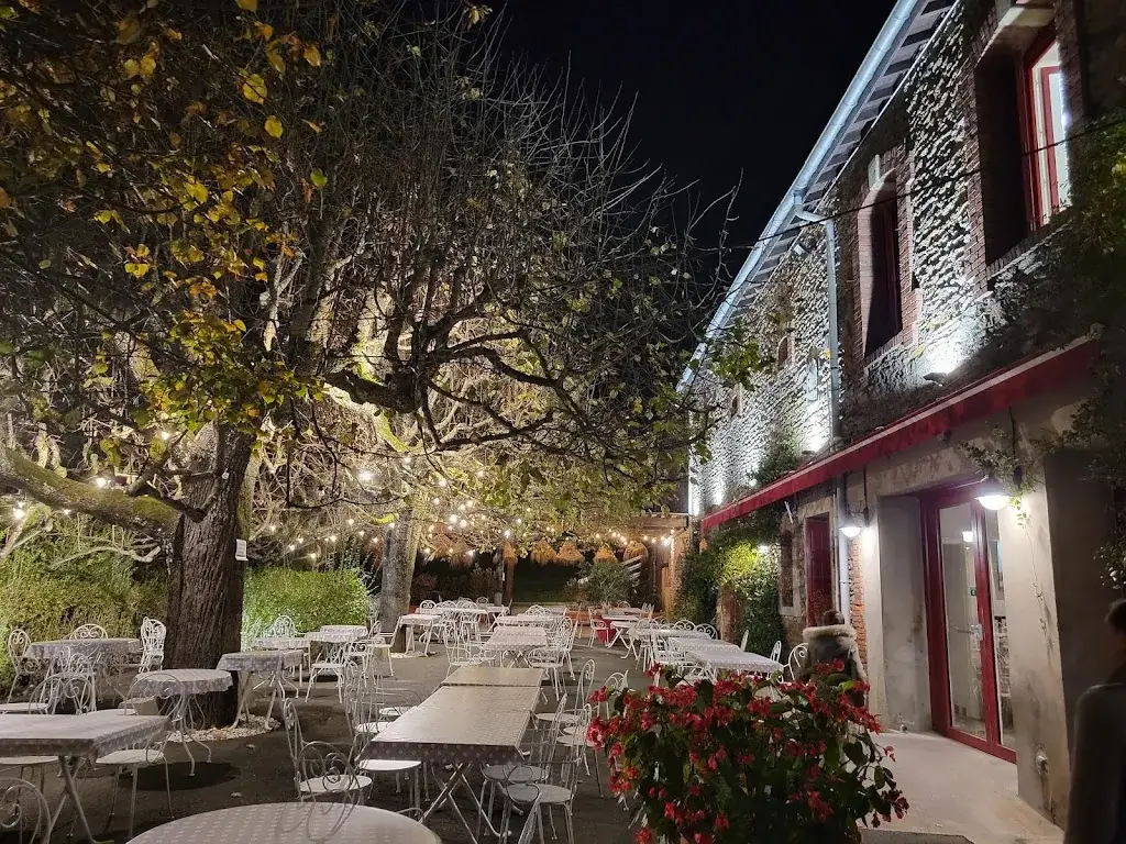 La Pause restaurant in L'Étrat