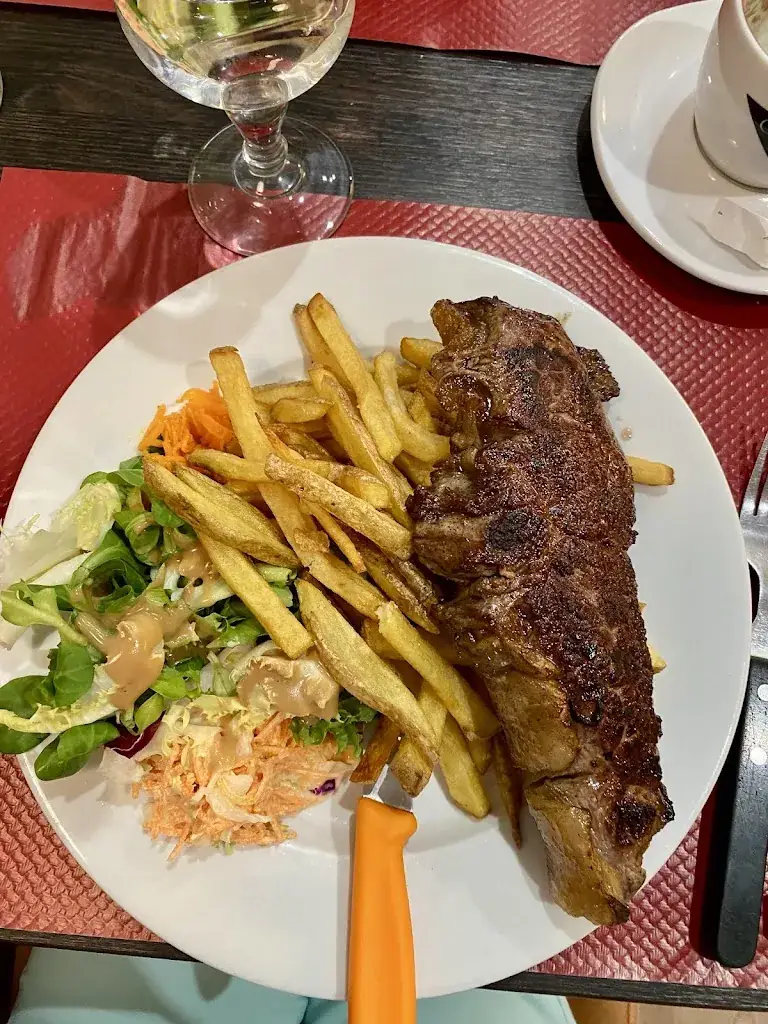 LA TAVERNE_Objat_slider_image_3