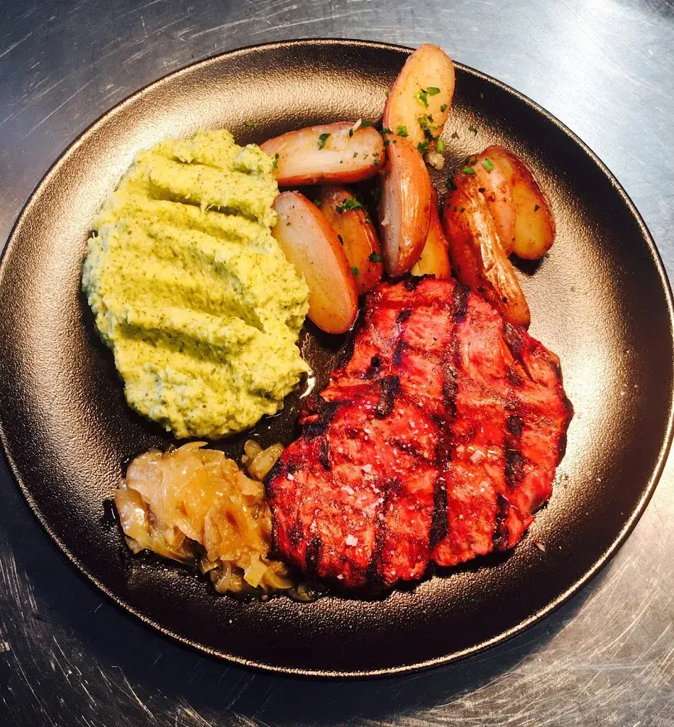 La Permission De Midi_L'Étrat_slider_image_3