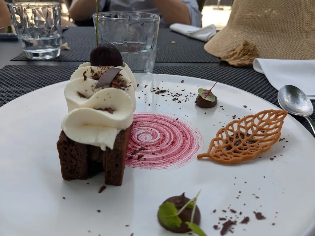 Purnima Ravi_Restaurant Le clos des cèdres_Bonnac-la-Côte_review