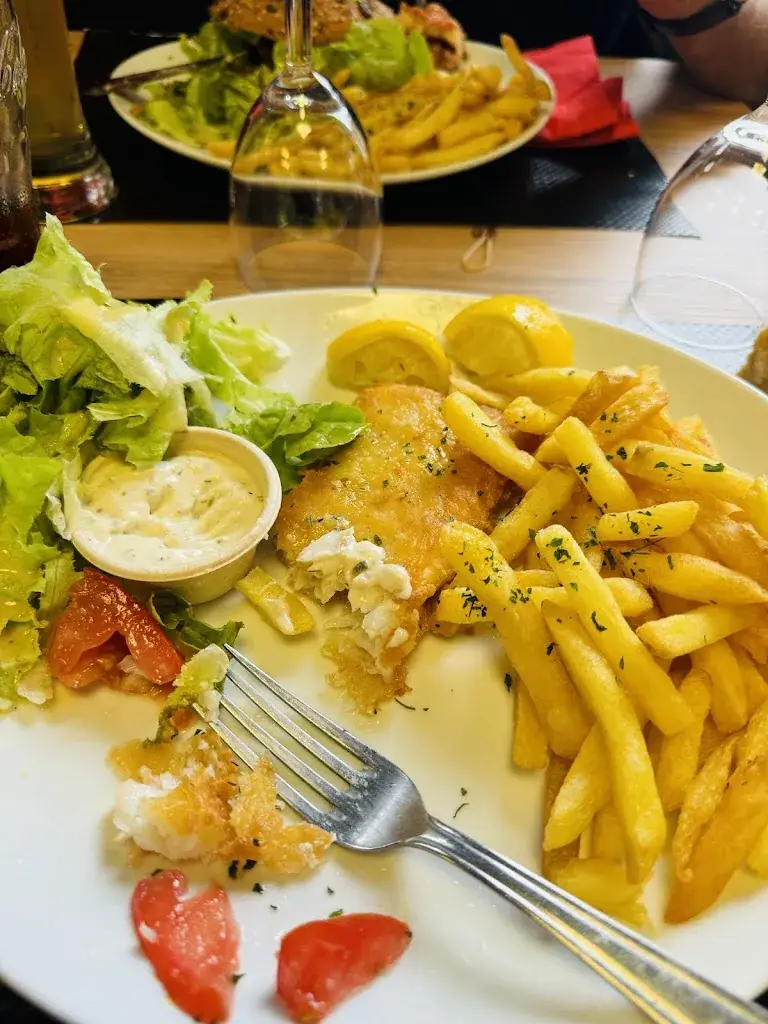 Bar Le Centre_L'Étrat_slider_image_2