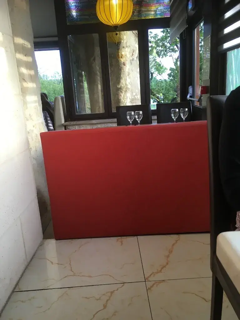 Greg T_RELAIS D'ASIE_Ambarès-et-Lagrave_review