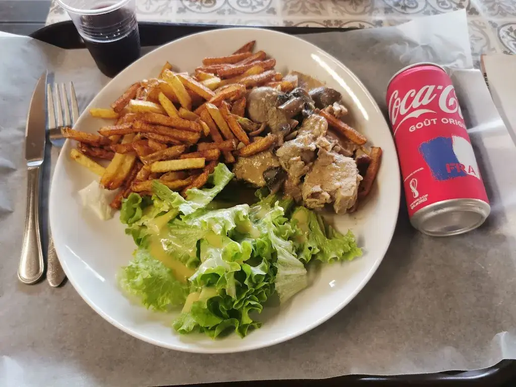 Laurent C_The Caravan_Saint-Louis-de-Montferrand_review