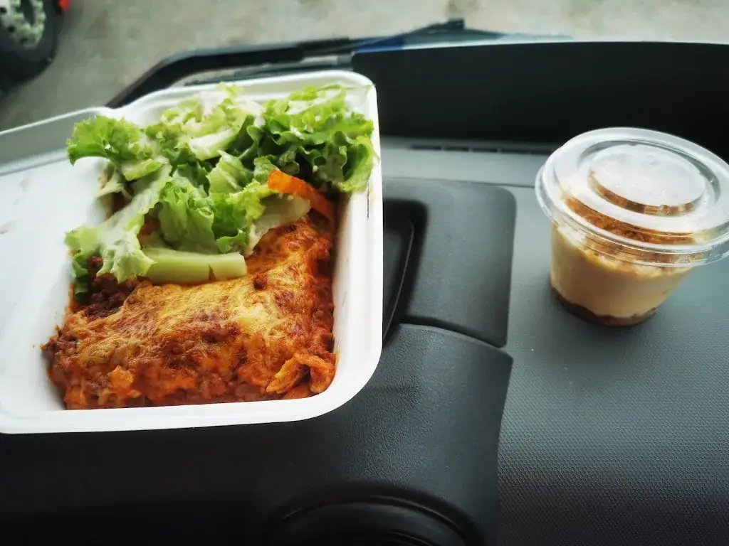 Baptiste Bourg_The Caravan_Saint-Louis-de-Montferrand_review