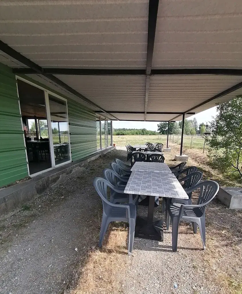 The Caravan_Saint-Louis-de-Montferrand_slider_image_1