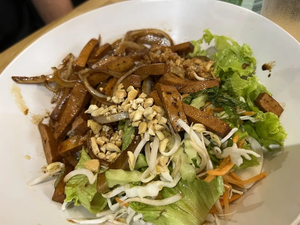 Salem Salem_Bôndi_Bassens_review