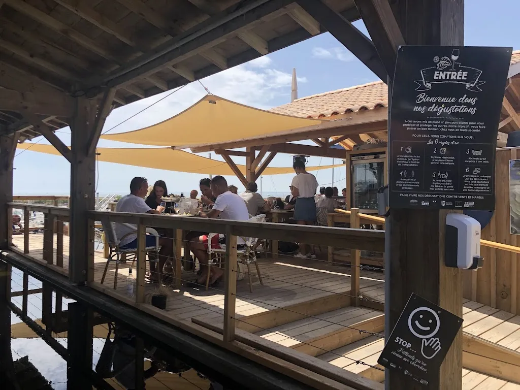Hilary Robbins_Bleue dégustation - Vue Panoramique - Producteur- Fruits de mer sélectionnés._Andernos-les-Bains_review