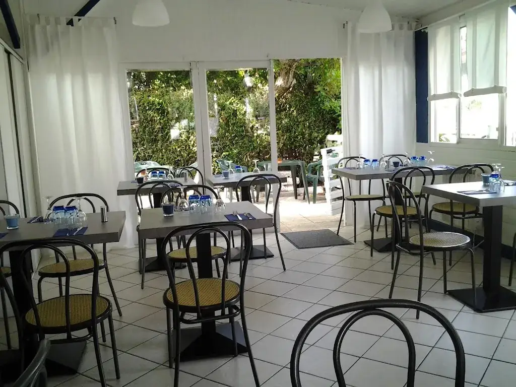 La Cabane du Mauret restaurant in Andernos-les-Bains