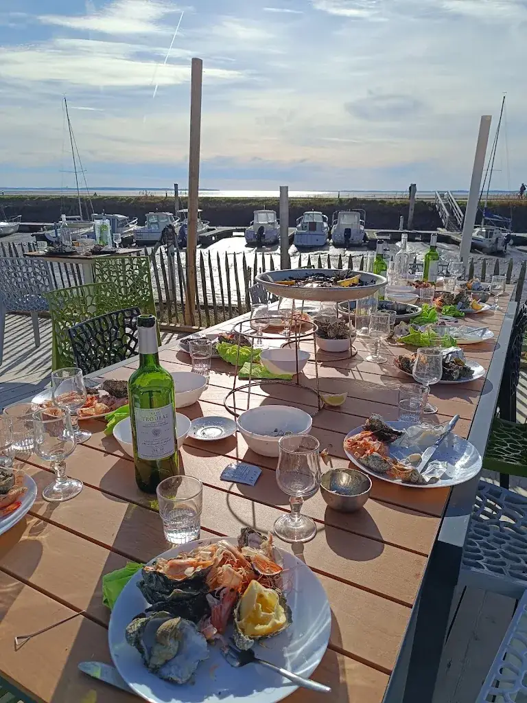 Oysters Pearls_Andernos-les-Bains_slider_image_3