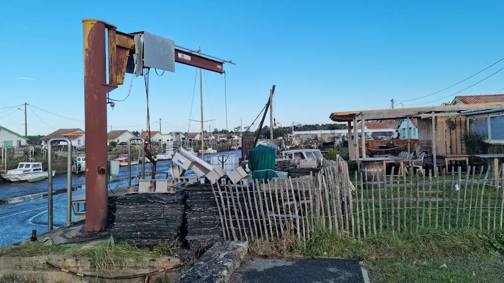 L. G.D.S_Cabane Rossignol_Andernos-les-Bains_review