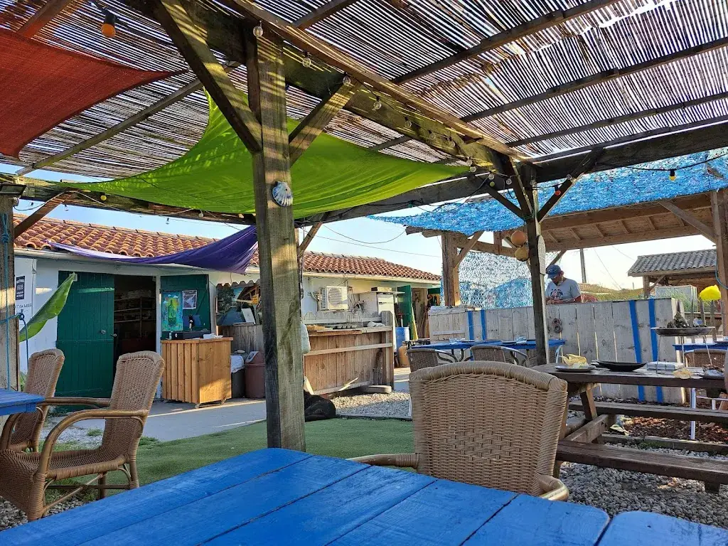 HV2 REMIXES_Cabane 48 Chez Christine & Remi_Andernos-les-Bains_review