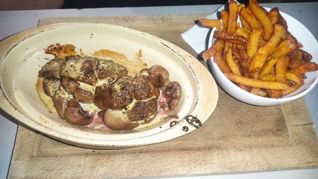 Laetitia CARON_Le Cochon Volant - Andernos_Andernos-les-Bains_recensione