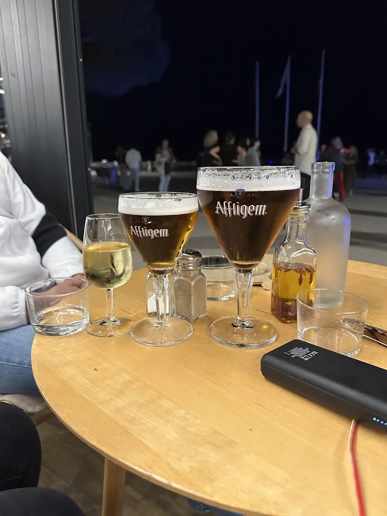 Paul Kimber_Villa Rado_Andernos-les-Bains_review