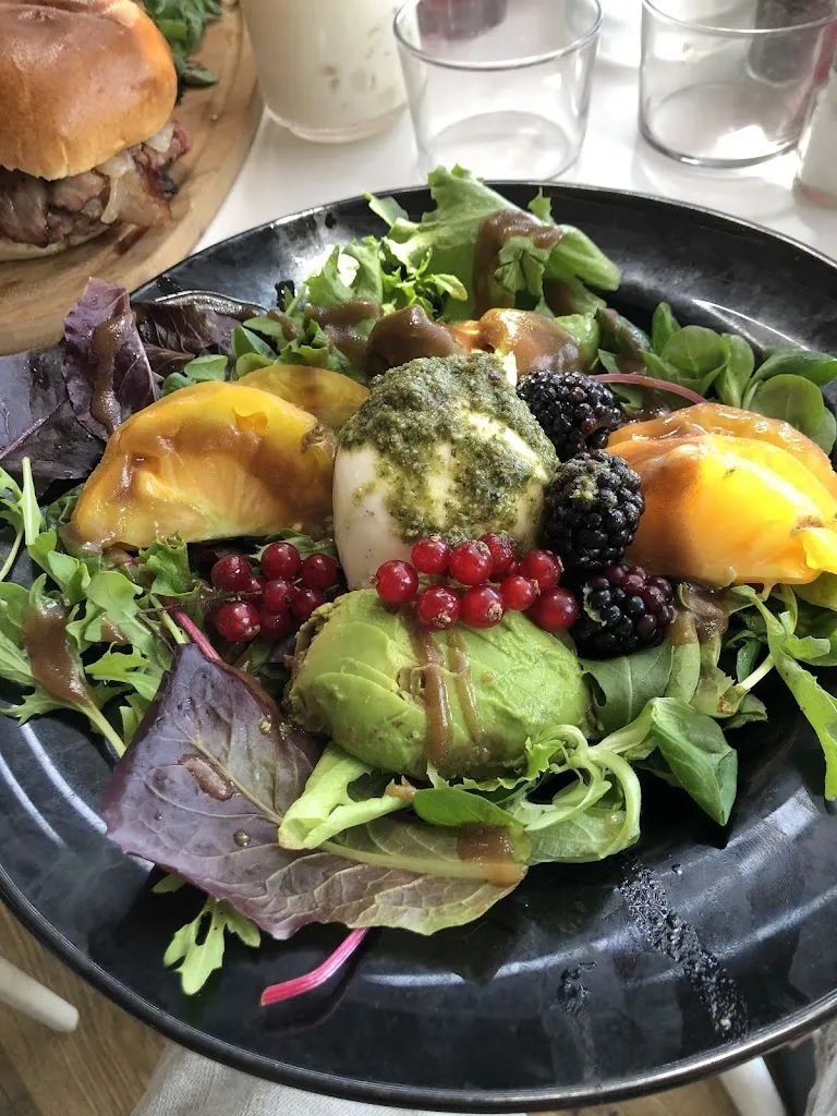 Bertrand Ginet_Villa Rado_Andernos-les-Bains_review