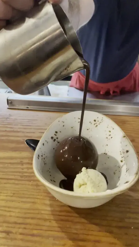 Amir Moosavi_Le Comptoir de Brice_Angoulême_review