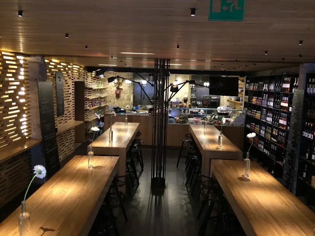 Midi Minuit restaurante en Angoulême