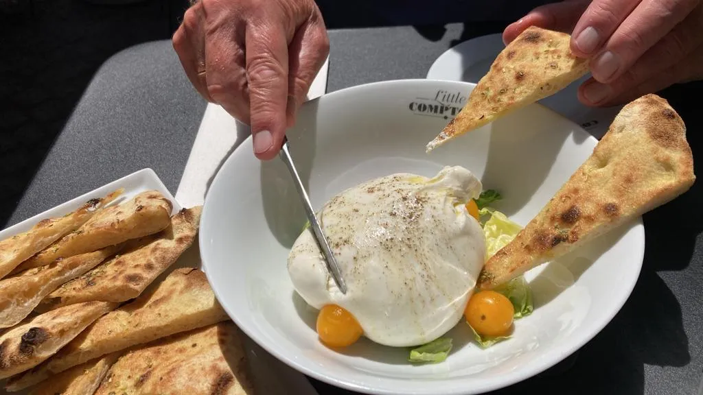 Pimm and Marcel van der Donk (pimmmarcel)_Little Comptoir_Angoulême_review