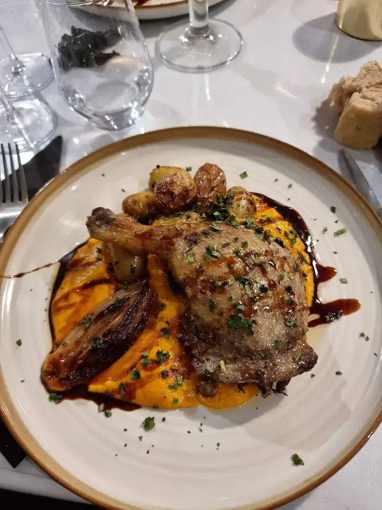 La Péniche_Angoulême_slider_image_2