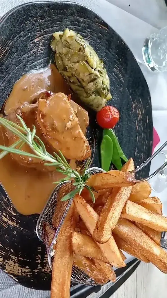 Le Bouchon Ardéchois_Jaujac_slider_image_2