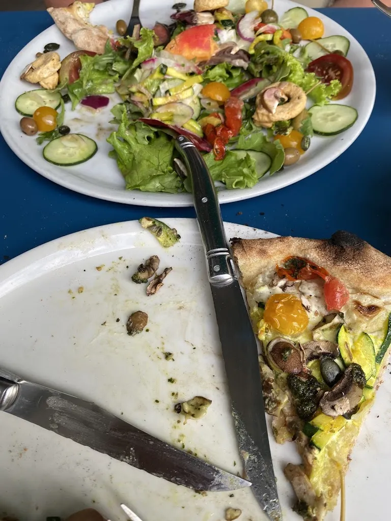 Sarah Rubalcava_La Casa Lolo_Angoulins_review