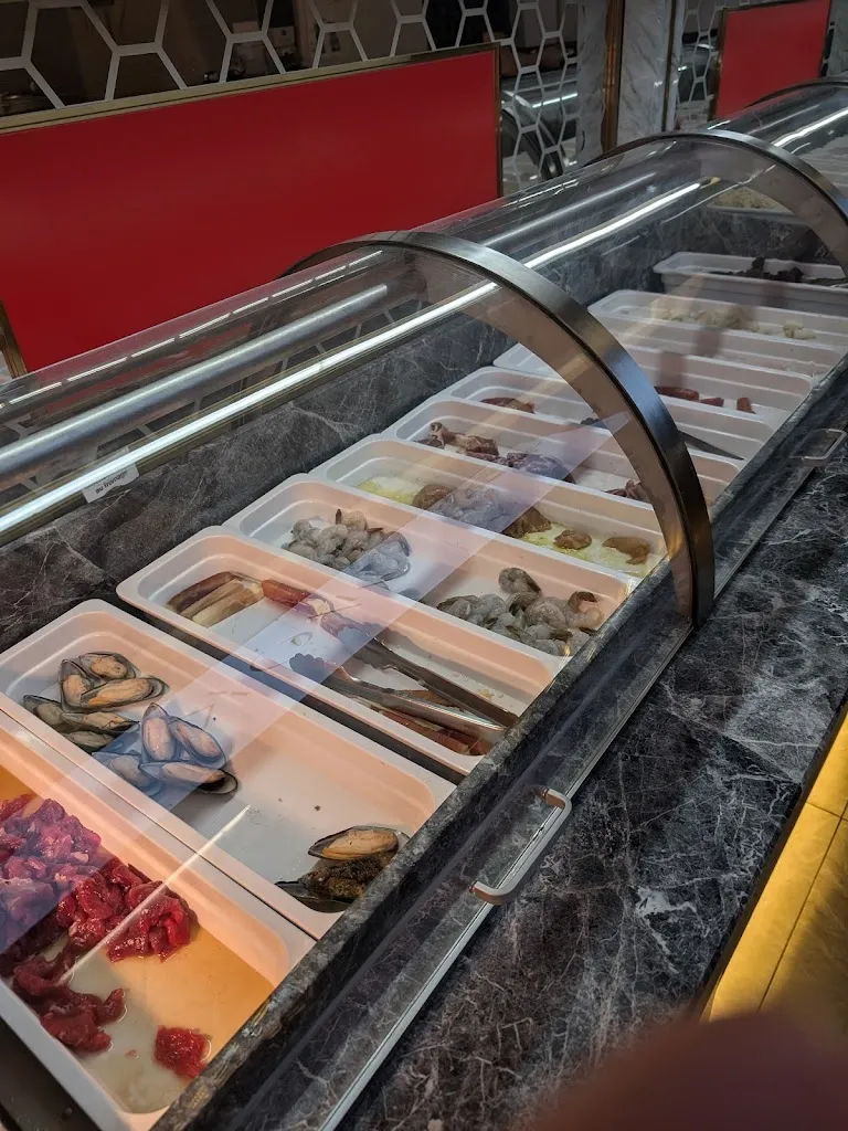 STEPHEN North_ROYAL WOK_Angoulins_review