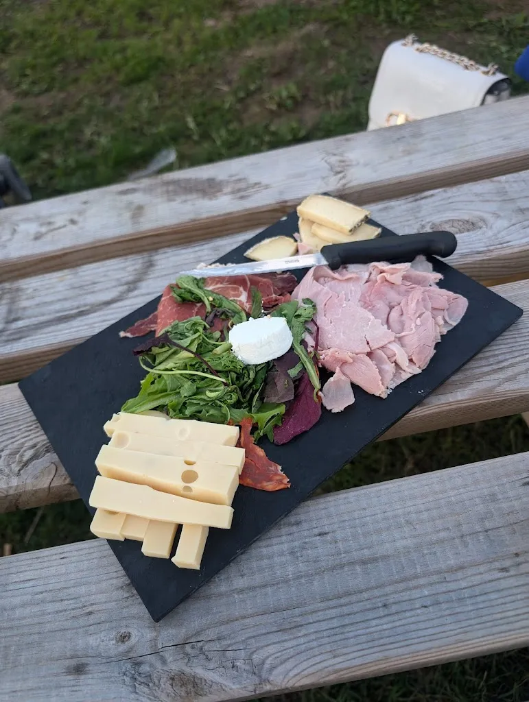 Alban G_La Baie des Îles_Angoulins_review