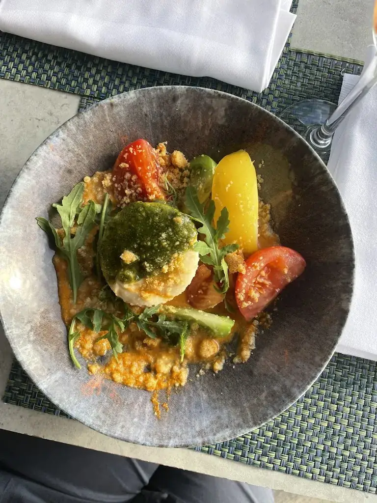 veronique siot_La Rotonde_Soorts-Hossegor_review