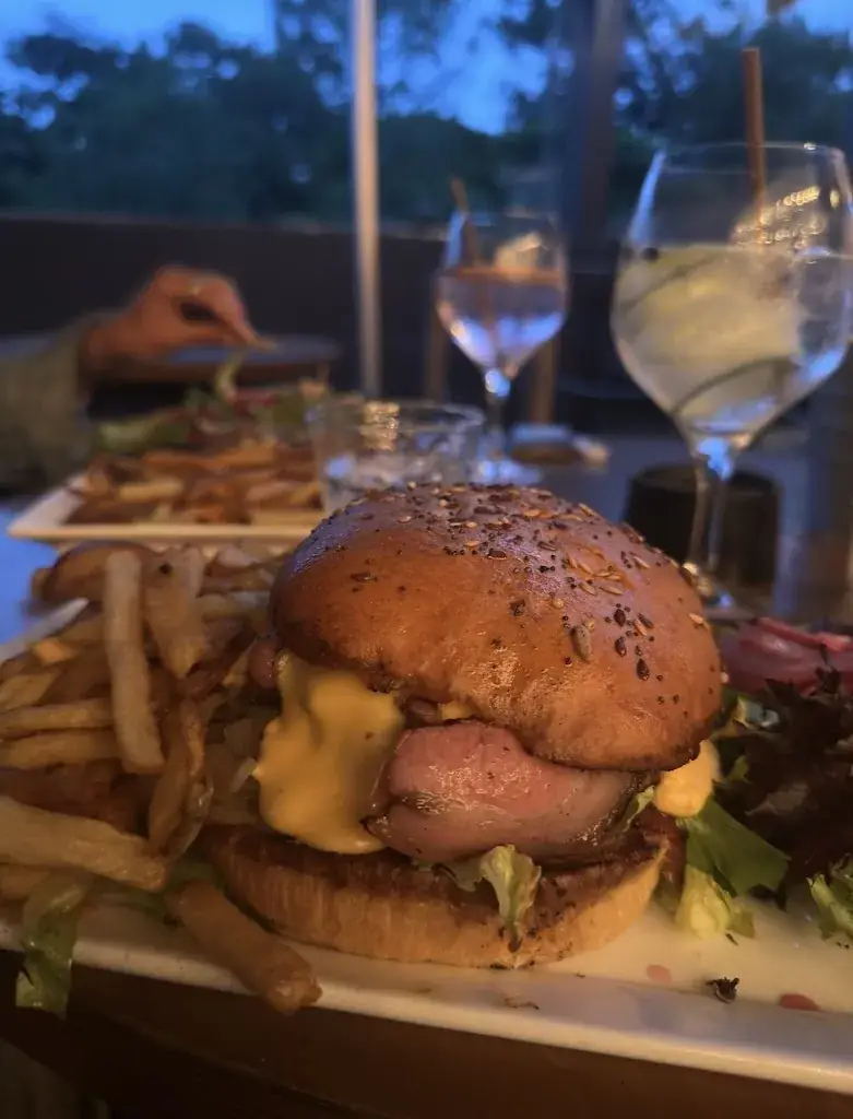 Nai Barbosa_Prohibistro_Soorts-Hossegor_review