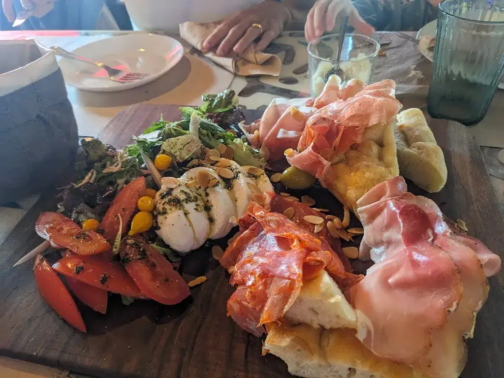 Johnny Mai_Mambo Delizie Italiane_Capbreton_review