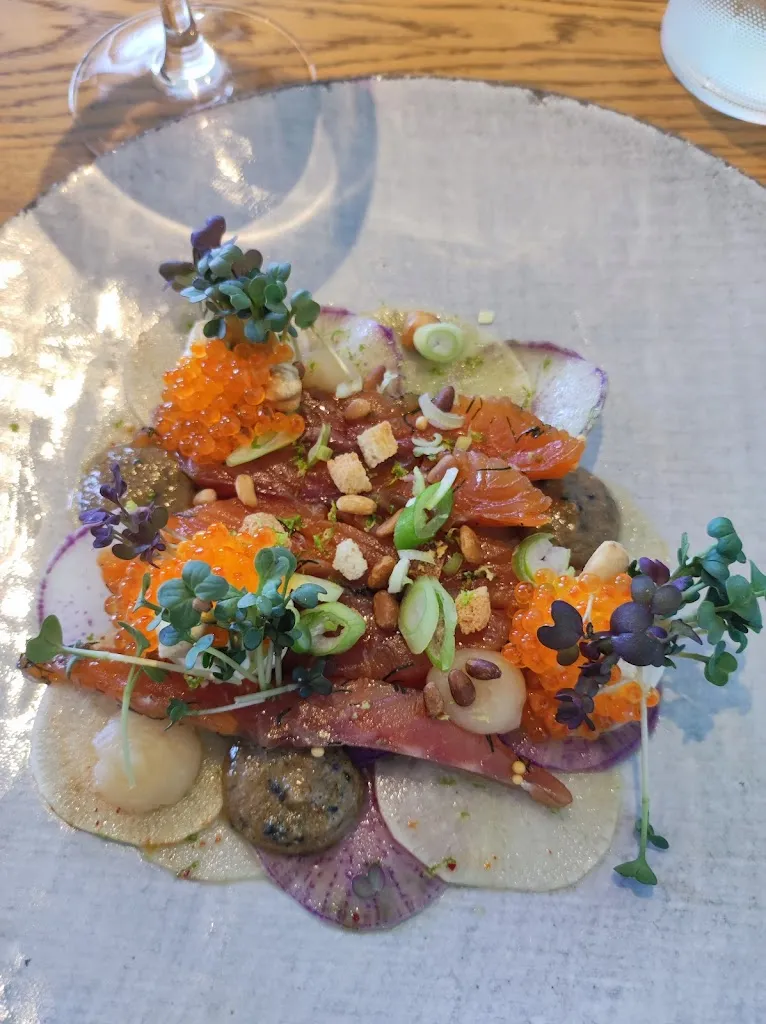 Stéphane Péricaud_MA CABANE SUR LE PORT_Capbreton_review