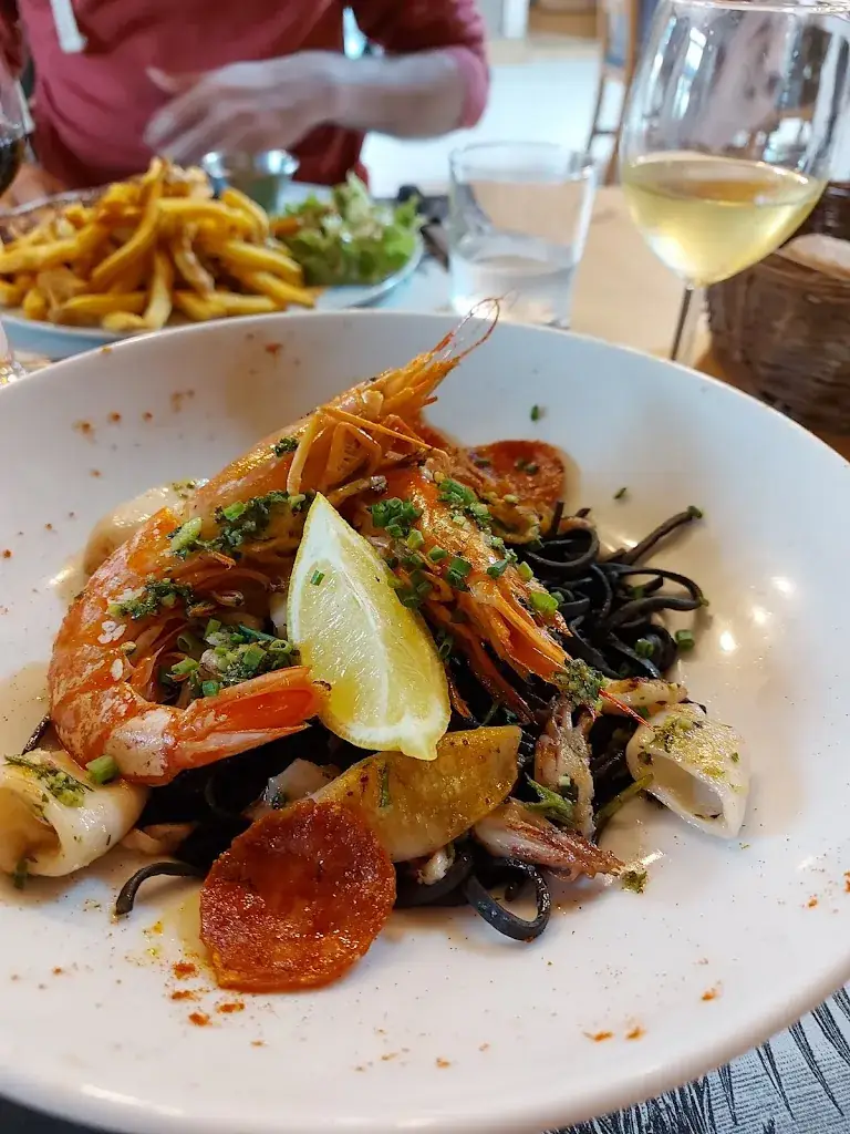 Laurence_Lou Tiap_Saubion_review