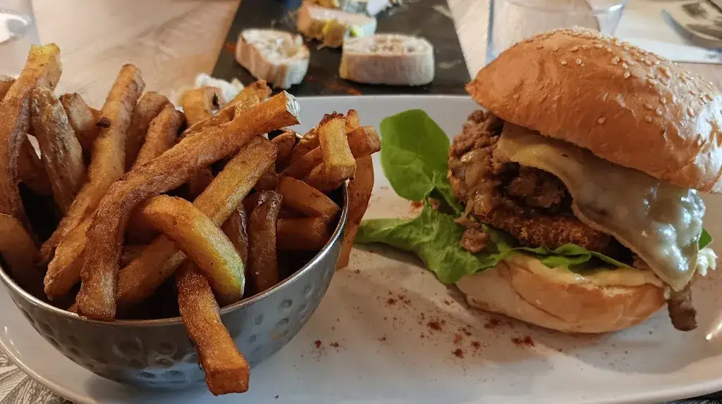 Lou Tiap_Saubion_slider_image_2