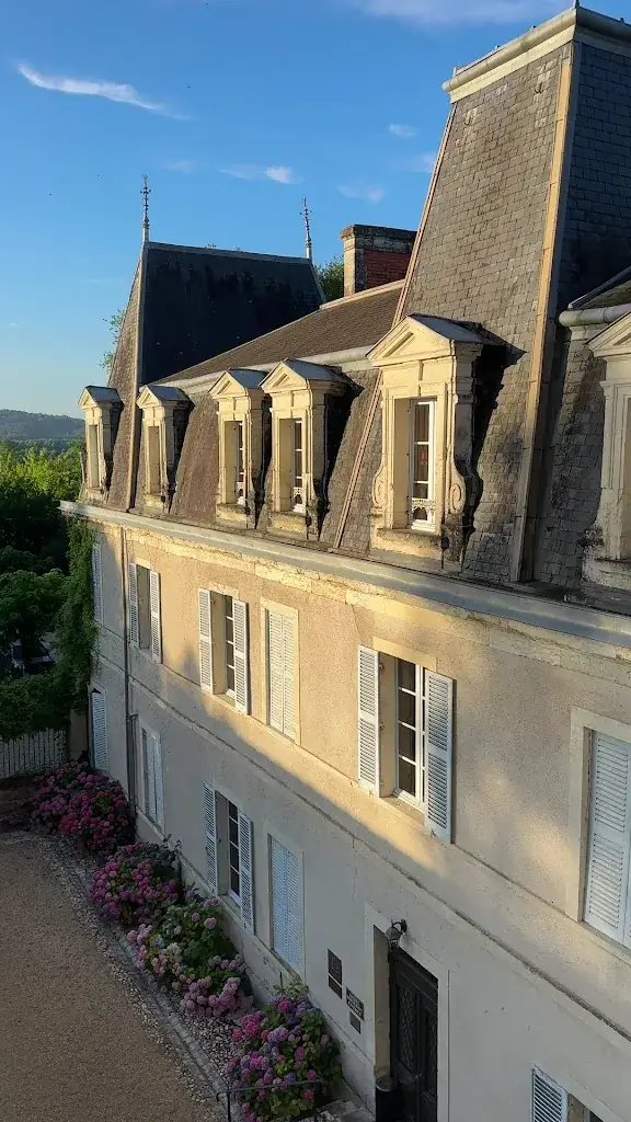 James Duncan_Chateau De Lalande_Annesse-et-Beaulieu_review