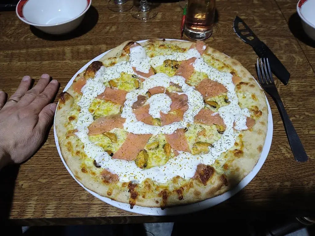 Laurent VEILLAS_Pizzeria la PERLA PIZZA_Annesse-et-Beaulieu_review