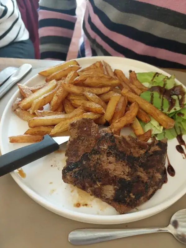 Jacques All_Logis Hôtel l'Authentique_Razac-sur-l'Isle_review