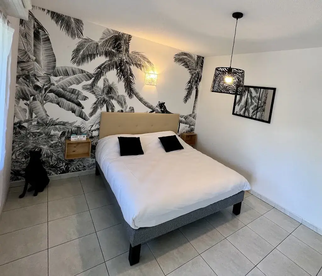 Logis Hôtel l'Authentique_Razac-sur-l'Isle_slider_image_2