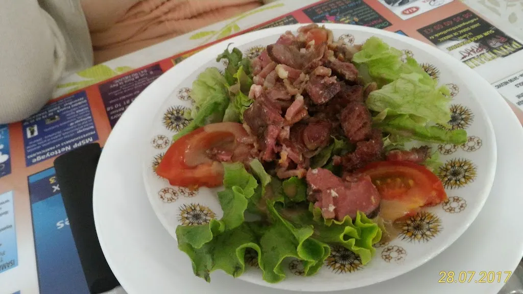 Menu_Café Chez Bébert Restaurant_Montrem_image_8