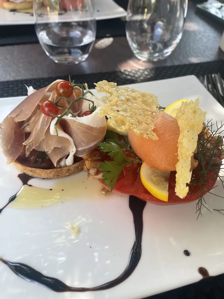 Béatrice PIGEON_Auberge Les Grillons_Meyras_review