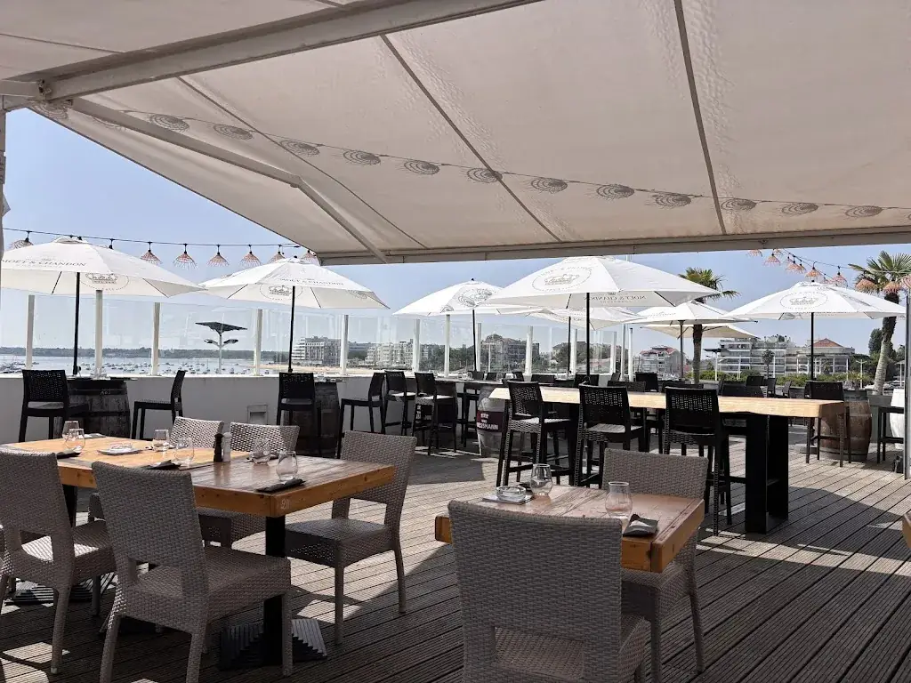 Kevin D_Les Terrasses du Port - Arcachon_Arcachon_review