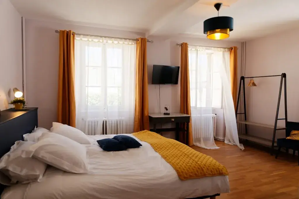 Les Chambres de la Vallée_Argentonnay_slider_image_2