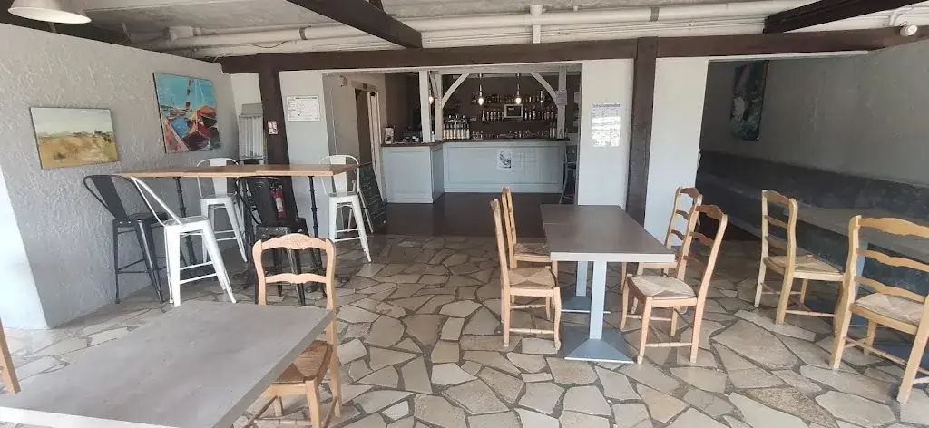 Hôtel Restaurant Chez Prisce_Arsac_slider_image_3