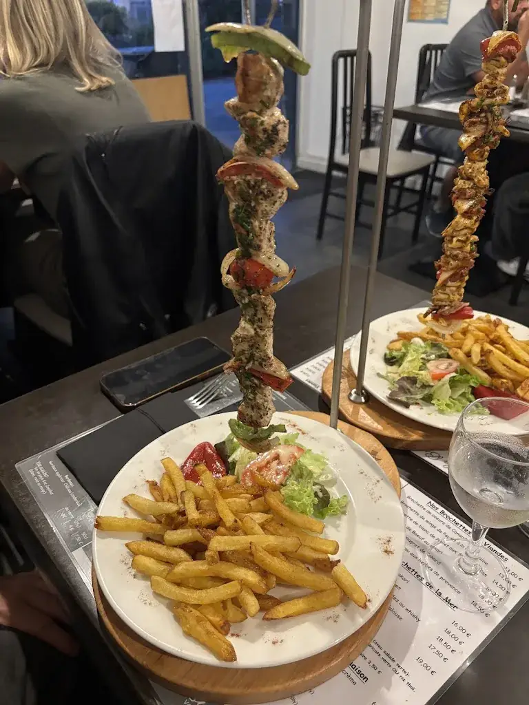 La Brochetterie_Ludon-Médoc_slider_image_3