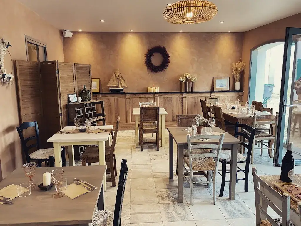 La Bouche Rit restaurant in Ars-en-Ré