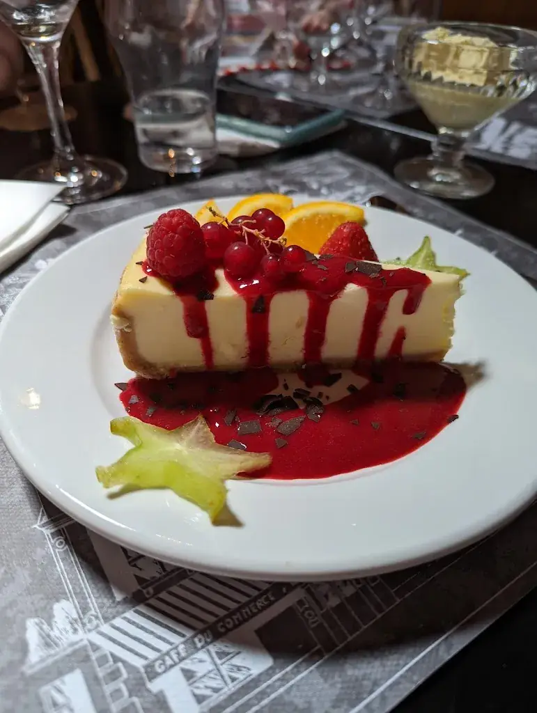 Justin Meighan_Le Café du Commerce_Ars-en-Ré_review