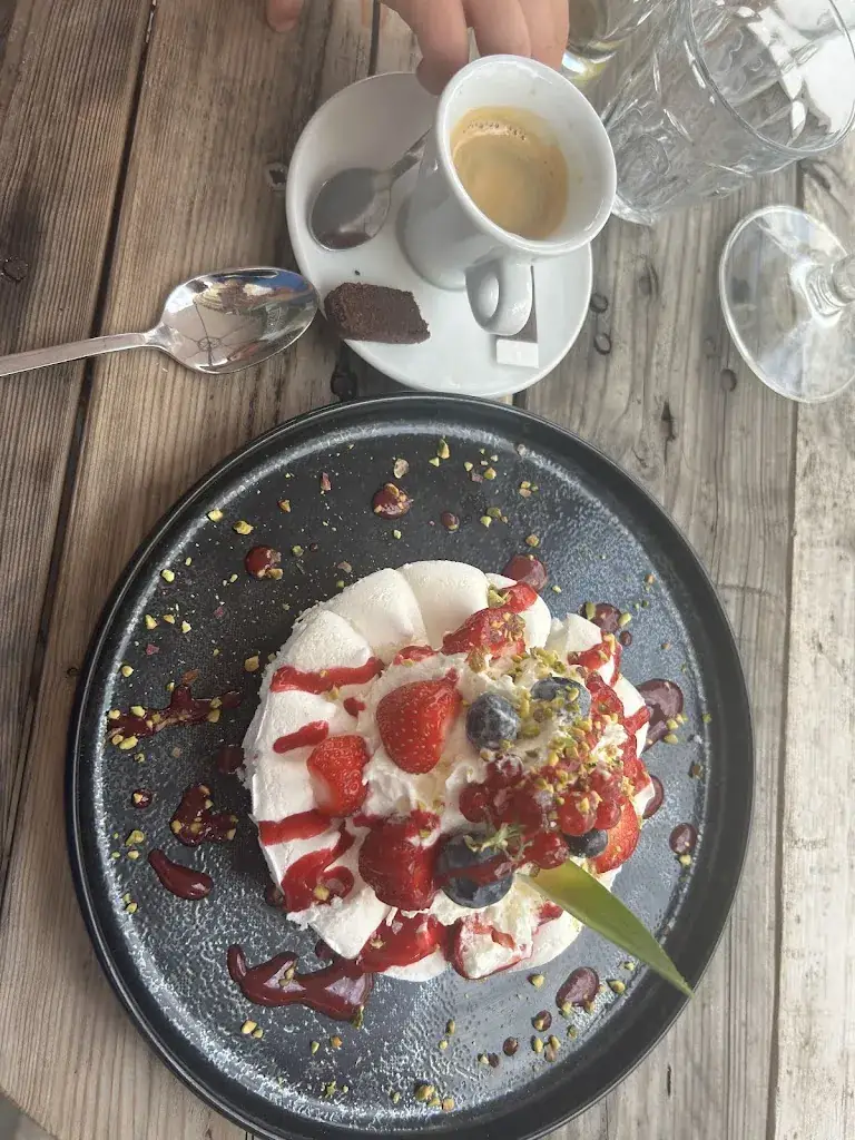 Andreea Enache_La Tour du Sénéchal_Ars-en-Ré_review