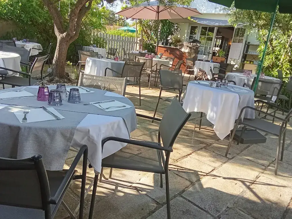 RISTORANTE ENOTECA ITALIANA_Ars-en-Ré_slider_image_1