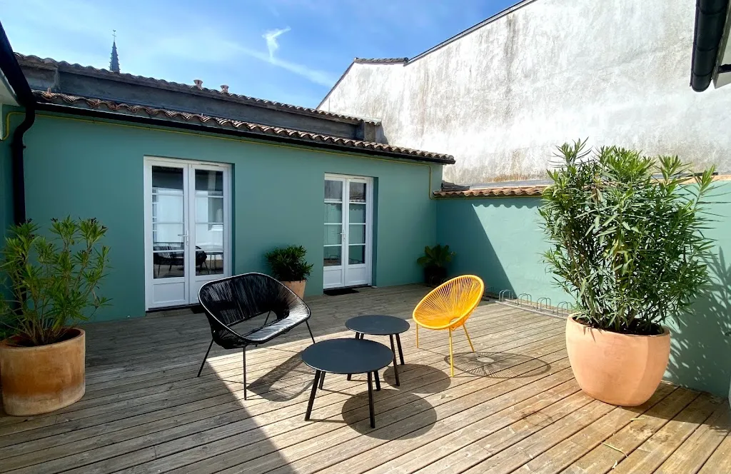 Hôtel Restaurant Le Clocher restaurant in Ars-en-Ré