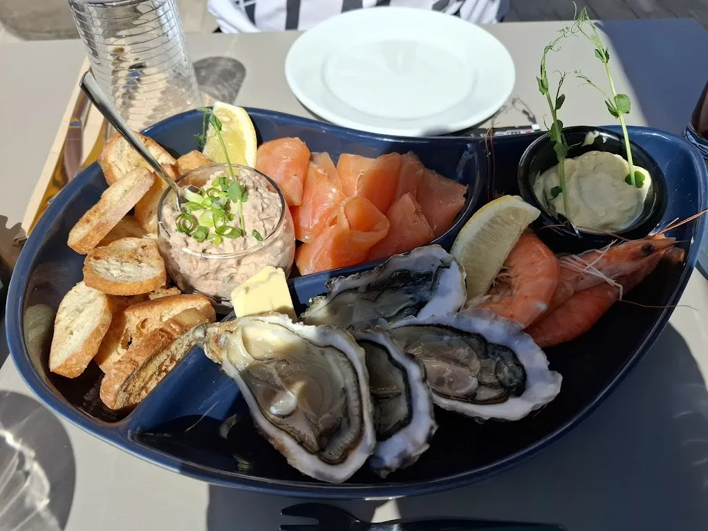 Yannick_L' Annexe_Ars-en-Ré_review