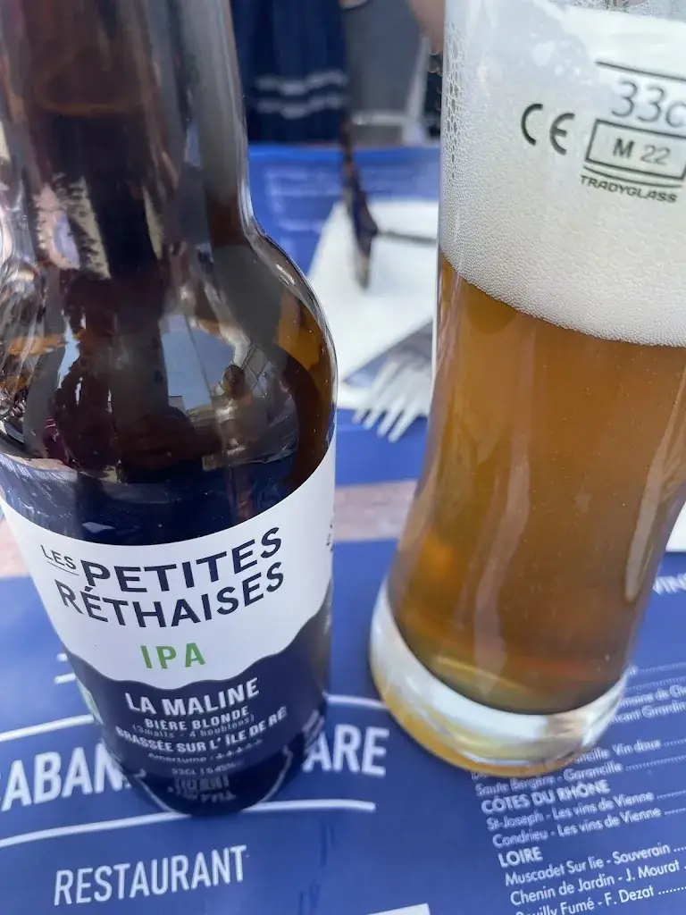 Igor Escobar_La Cabane_Saint-Clément-des-Baleines_review