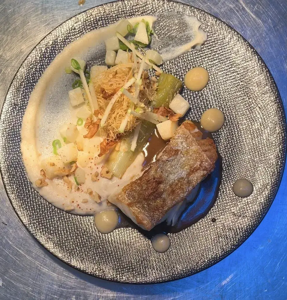 NORA Restaurant Bar_Couarde-sur-Mer_slider_image_2